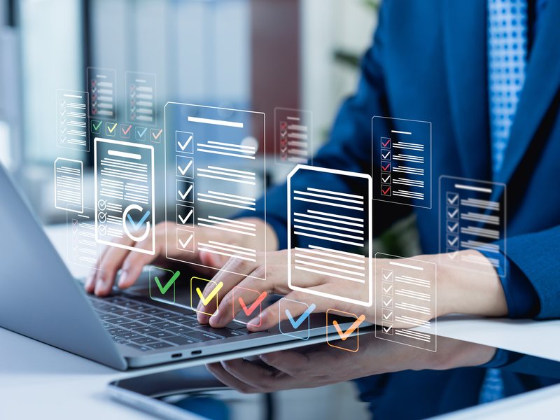 Contract management and negotiation — CLM tooling experience including Ironclad, Agiloft, Apttus, M&A diligence support